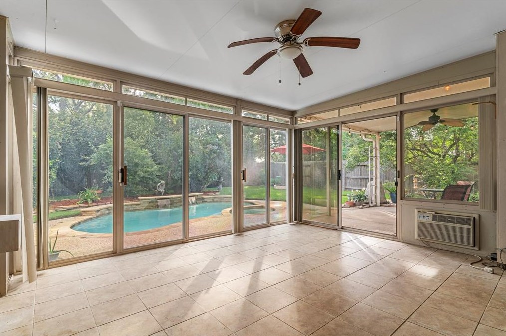 19411 Yuma Crst Ln, Tomball TX  77377-2811 exterior