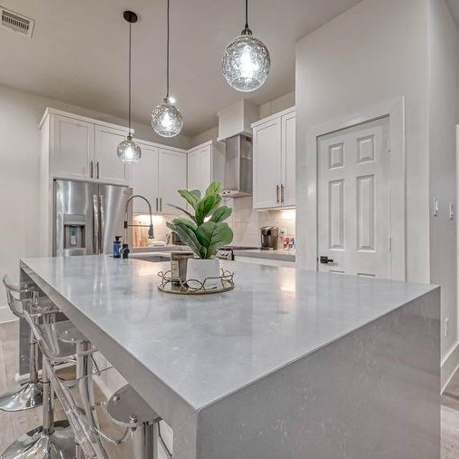 5606 Canal St, Houston, TX 77011