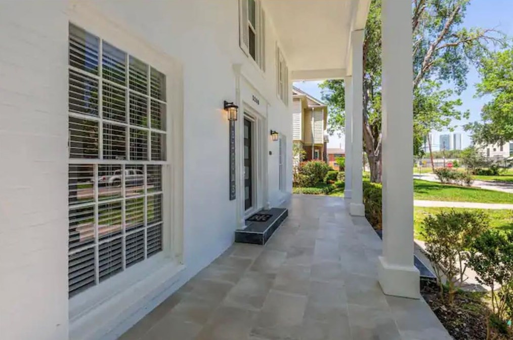 3208 Shenandoah St, Houston TX  77021-1140 exterior