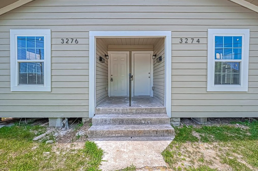 3274 Reeves St #a, Houston, TX 77004