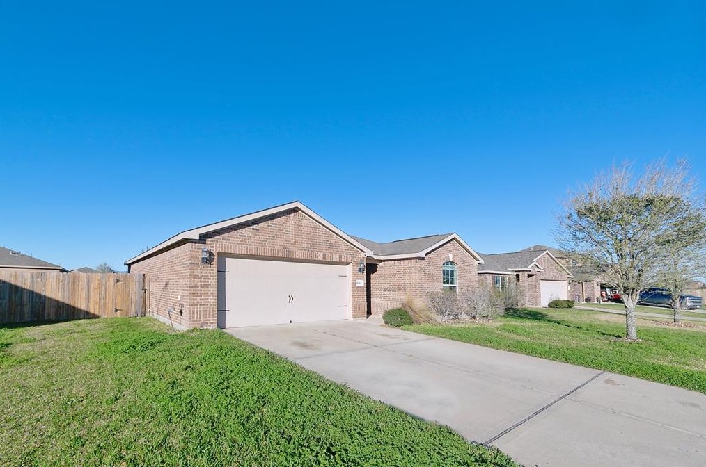 6962 Chessgate Falls Ln, Richmond, TX 77469