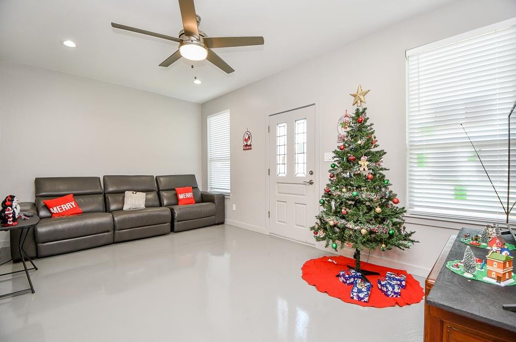 1215 Bland St, Houston TX  77091-2014 exterior