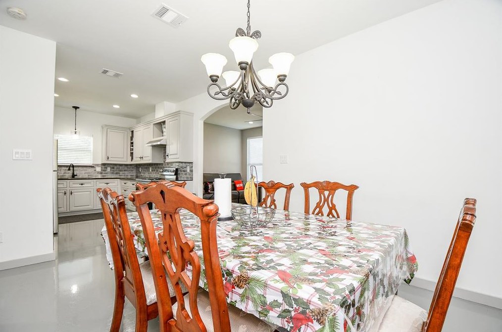 1215 Bland St, Houston TX  77091-2014 exterior