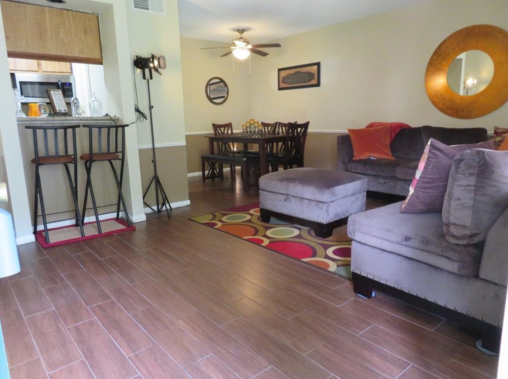 1516 Bay Area Blvd Apt H7, Houston, TX 77058