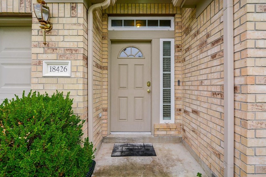 18426 Cypress Lake Village Dr, Cypress TX  77429-5415 exterior