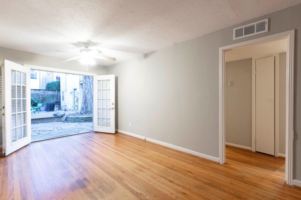1538 Welch St, Houston, TX 77006