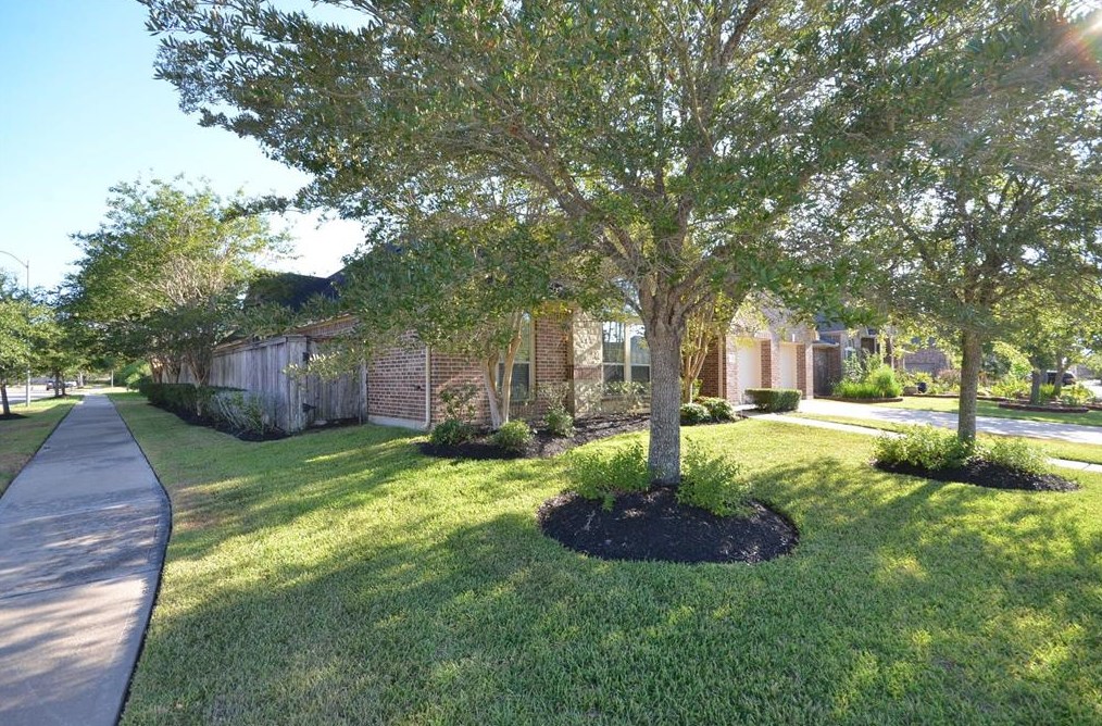 3803 Bending Key Ct, Sugar Land, TX 77479-3872
