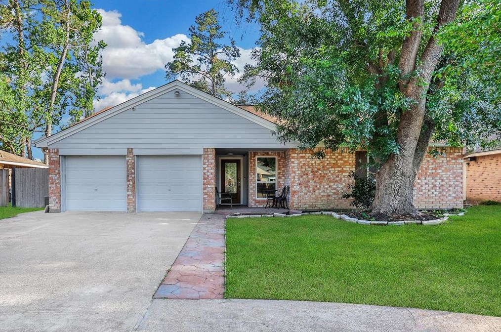 3615 Acorn Way Ln, Spring, TX 77389