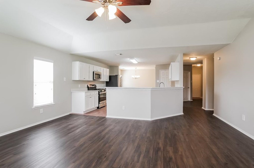 7815 Royal Cliff Ct, Richmond, TX 77407