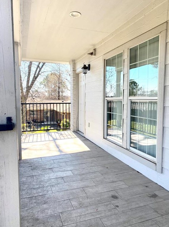 6414 Sloan St #8, Houston, TX 77087