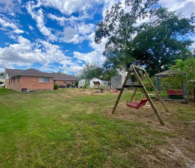 802 S Progress St, Edna, TX 77957