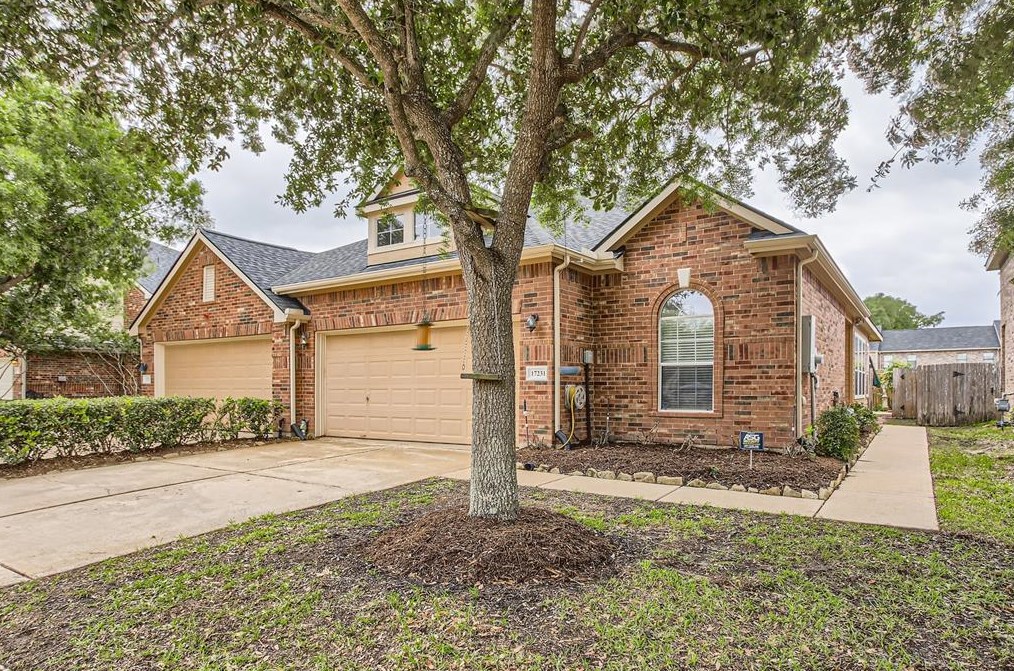 17231 Brookhollow Court Dr, Houston, TX 77084-6885