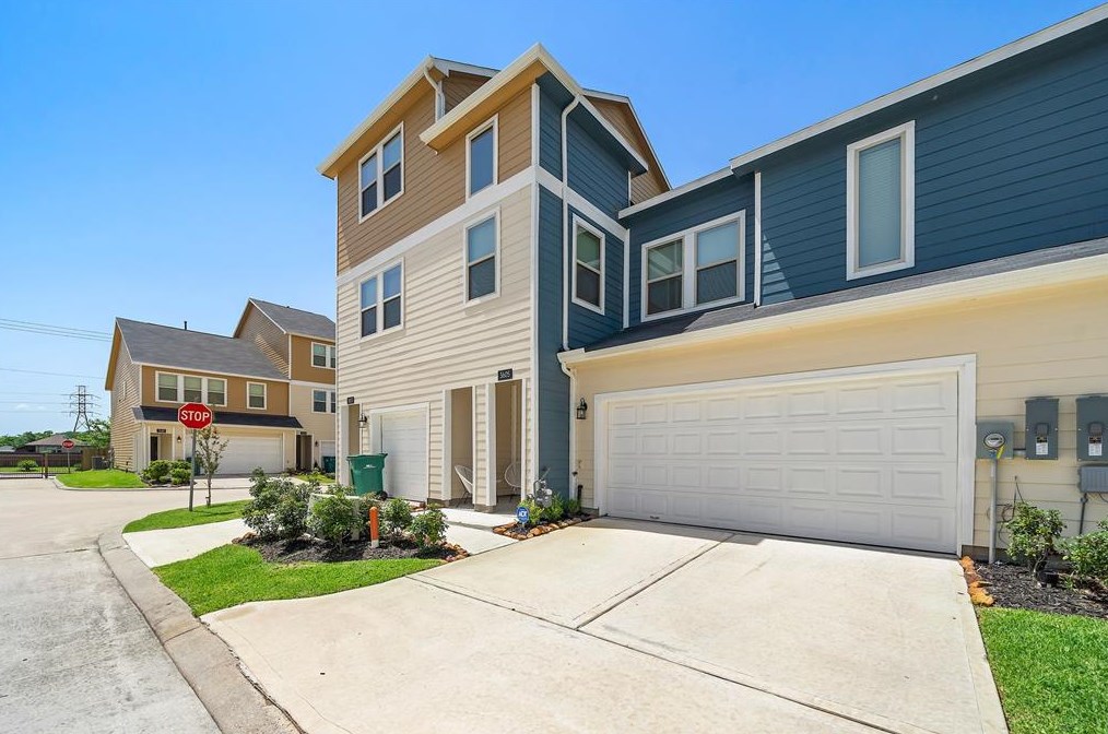 3605 Midway Ln, Pasadena TX  77504 exterior