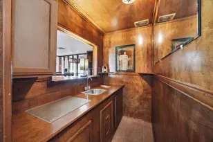 327 Kansas St, Bacliff, TX 77518 - Photo 6