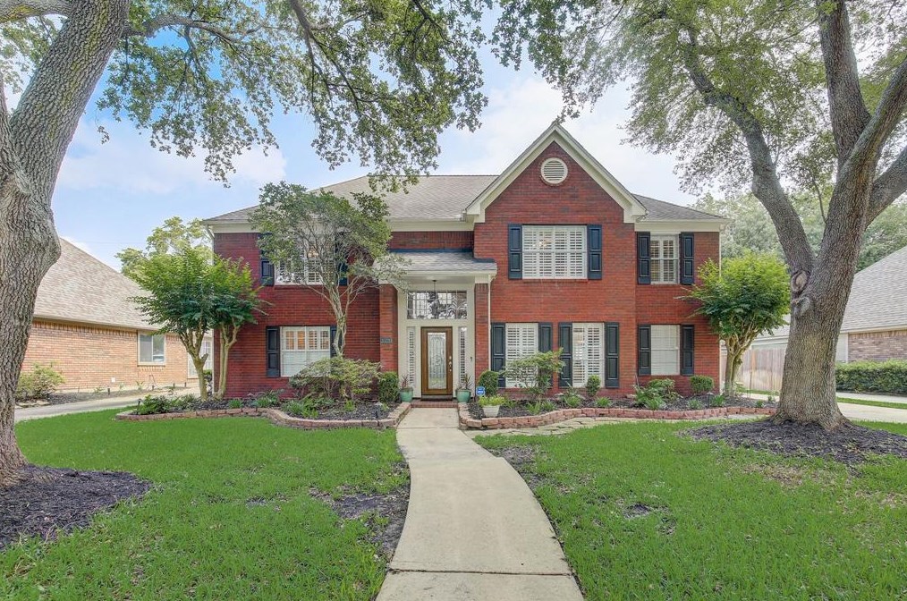 15726 Echo Ldg Dr, Houston TX  77095-2659 exterior