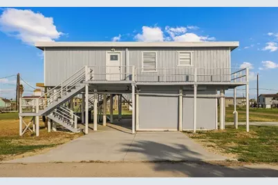 1019 Treaty Drive, Surfside Beach, TX 77541 - Photo 2