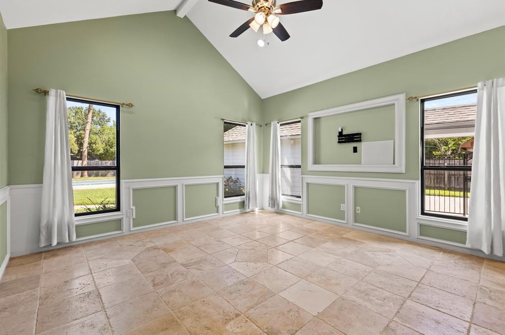 7619 Clb Lk Dr, Houston TX  77095-2645 exterior