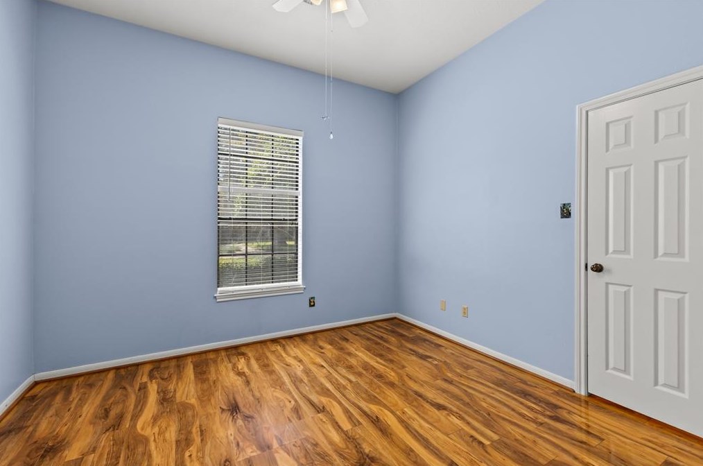 7619 Clb Lk Dr, Houston TX  77095-2645 exterior