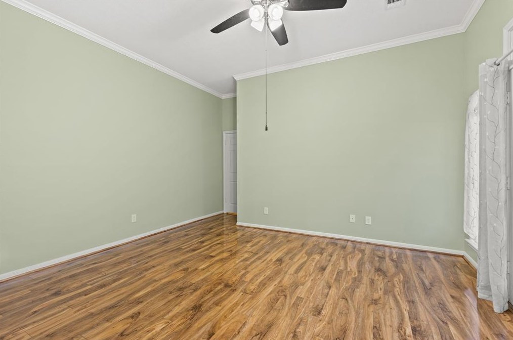 7619 Clb Lk Dr, Houston TX  77095-2645 exterior