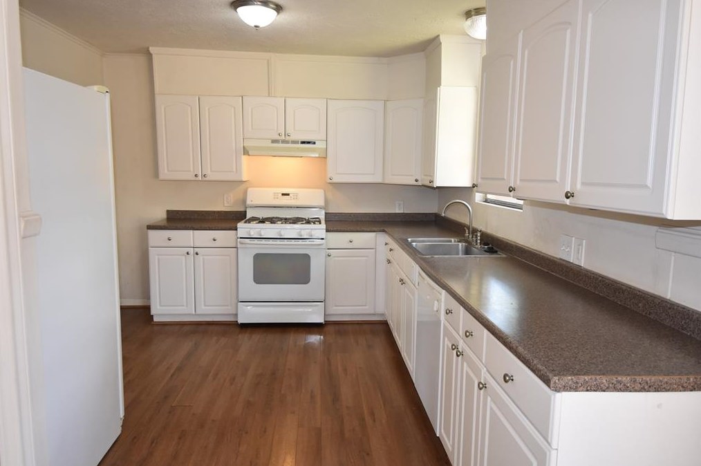 9313 Rosstown Way, Houston TX  77080-7415 exterior