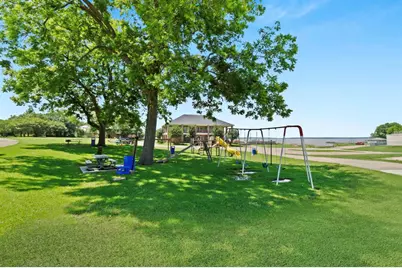 495 Echo Lane, Livingston, TX 77351 - Photo 4