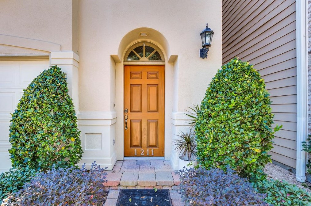 1211 Sherwood Forest Glen Ct, Houston, TX 77043