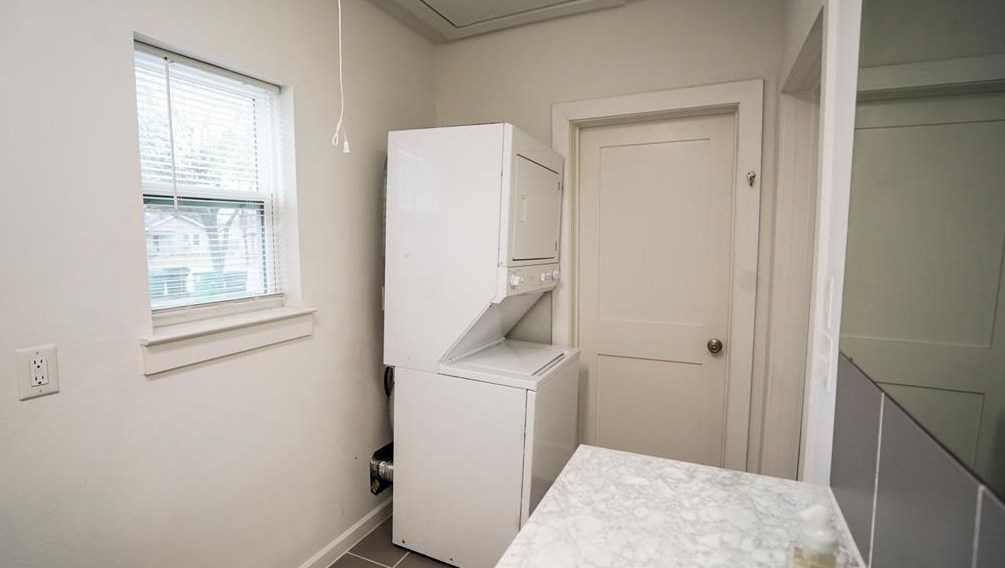 1126 Ryon St, Houston TX  77009-6953 exterior