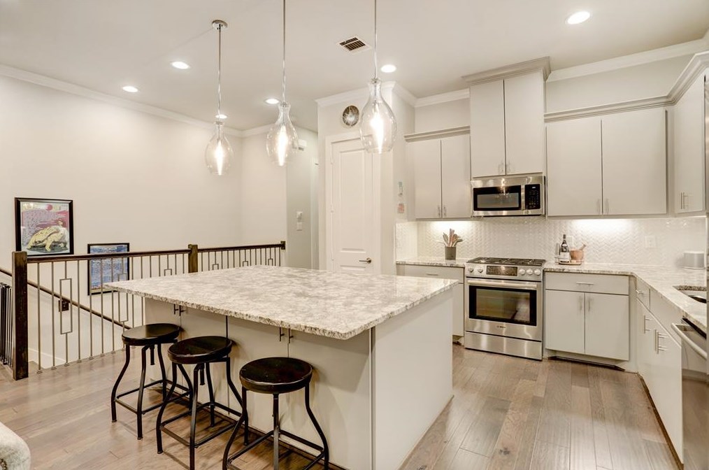 1442 25 St, Houston TX  77008-1620 exterior