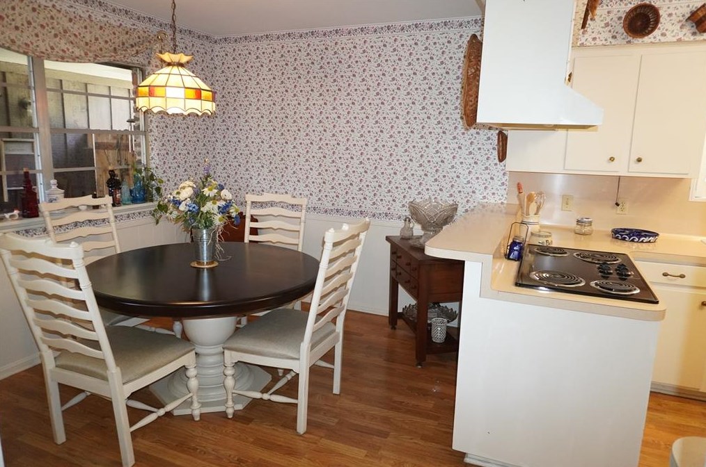 7927 Braesview Ln, Houston TX  77071-1121 exterior