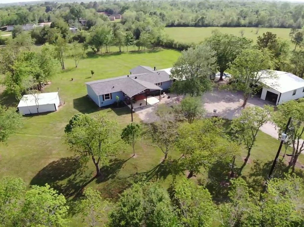 3163 County Road 146, Alvin, TX 77511-1458