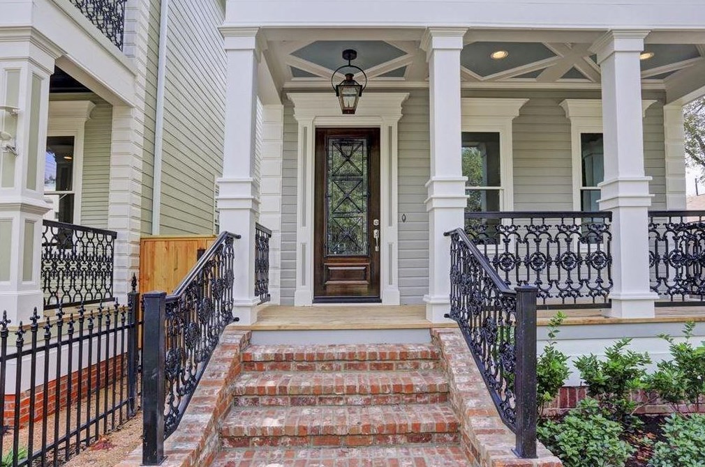 734 E 28th St, Houston, TX 77009