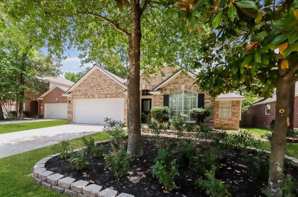 174 Merryweather Pl, Conroe, TX 77384