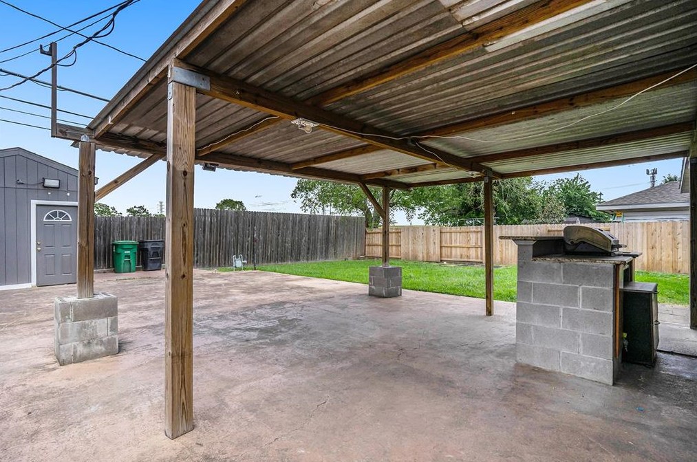 4923 Falvey St, Houston TX  77017-4254 exterior