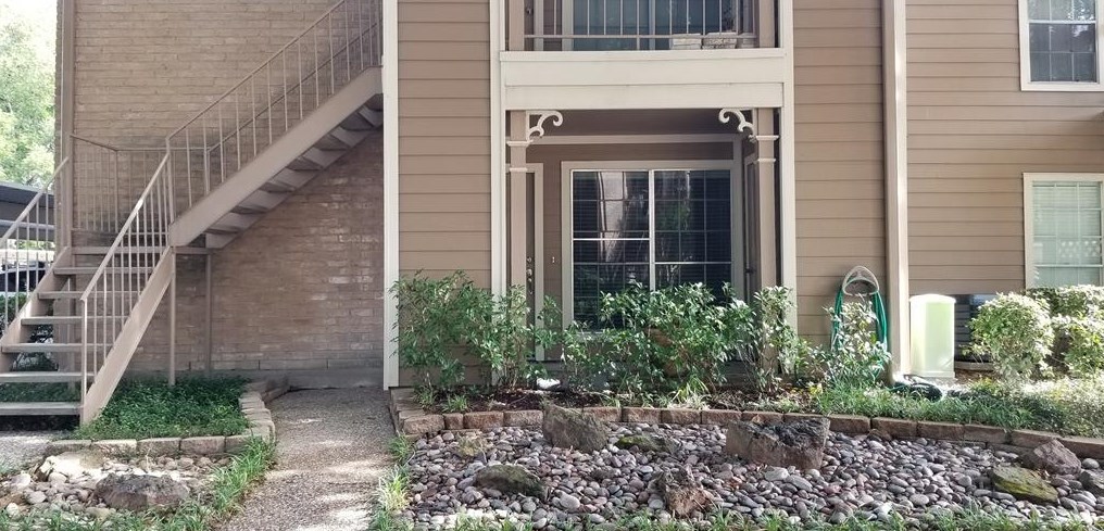 1880 White Oak Dr #137, Houston, TX 77009