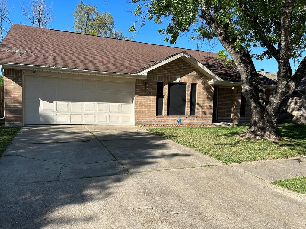 4807 Stone Bridge St, Baytown, TX 77521