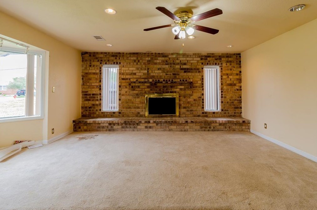 5707 Fraser Ave, Galveston, TX 77551-4349