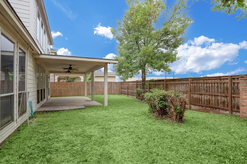 12622 Mardi Gras Dr, Houston TX  77014-2483 exterior