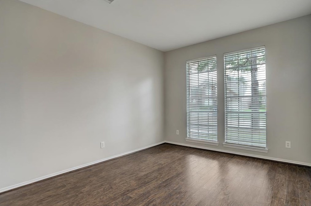 12622 Mardi Gras Dr, Houston TX  77014-2483 exterior