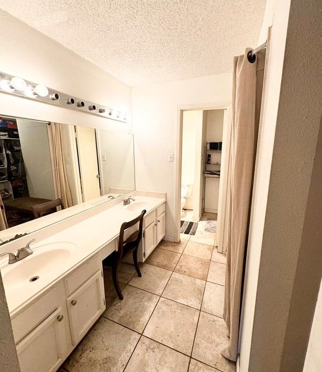 9515 Windswept Ln, Houston TX  77063-5217 exterior