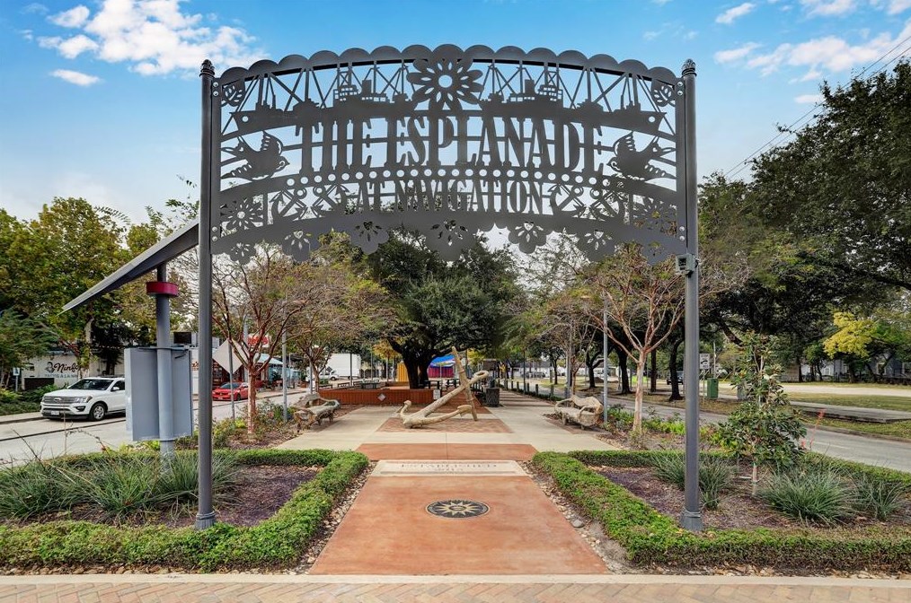 1511 Scharpe St, Houston TX  77023-4540 exterior