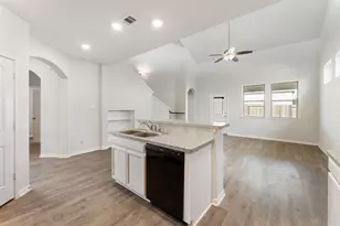 11511 Marci Ln, Willis, TX 77318 - Photo 8