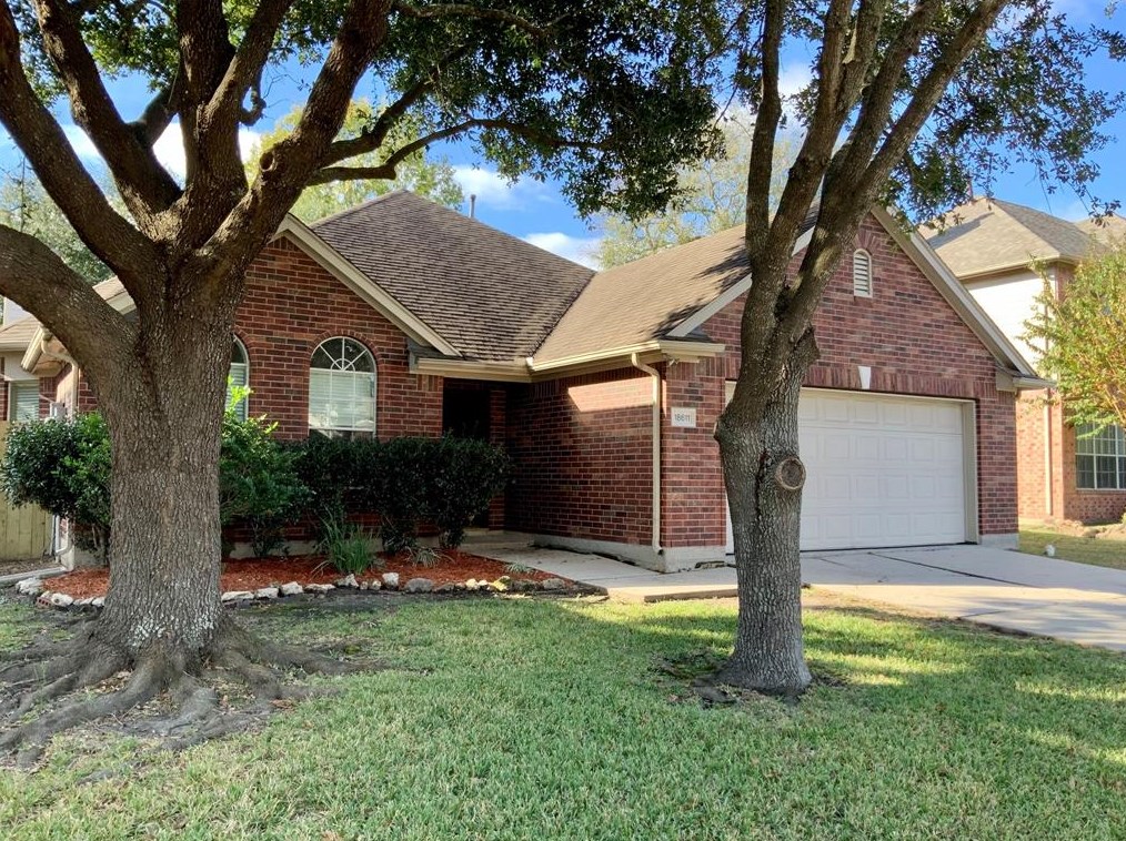 18611 Woodbreeze Dr, Humble, TX 77346