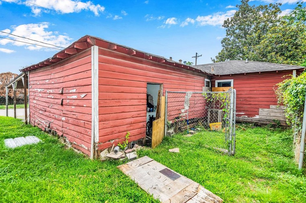 1214 English St, Houston TX  77009-1904 exterior