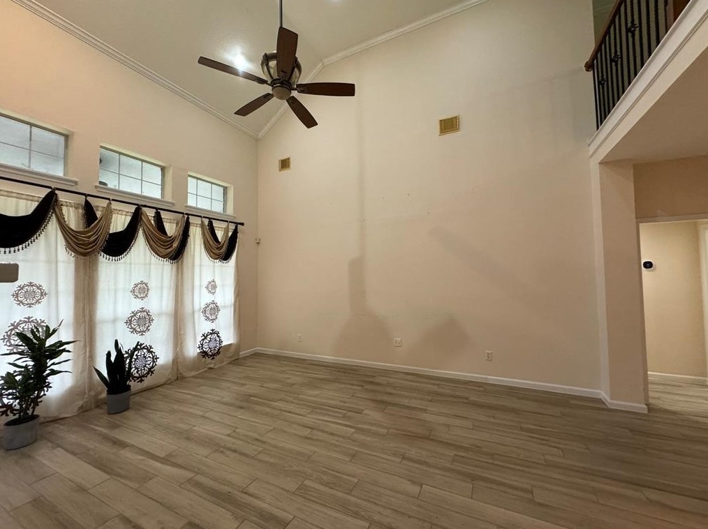 7106 Adobe Ct, Sugar Land, TX 77479