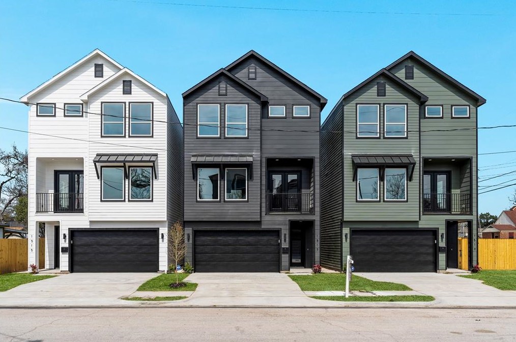 1517 Malvern St, Houston, TX 77009-4126