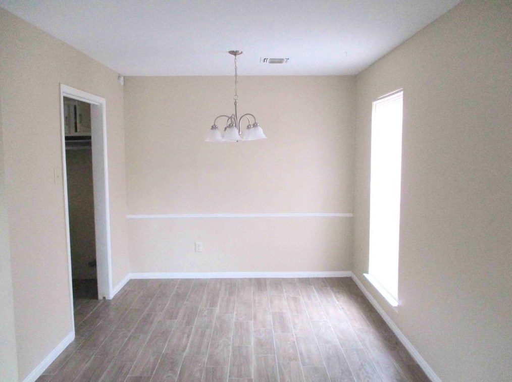 5506 Deep Forest Dr, Houston TX  77092-2328 exterior