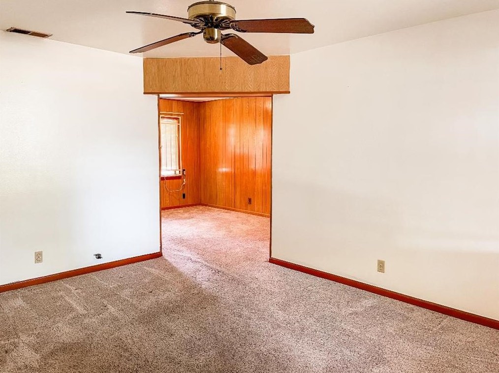537 Wellington St, Houston, TX 77076-3130