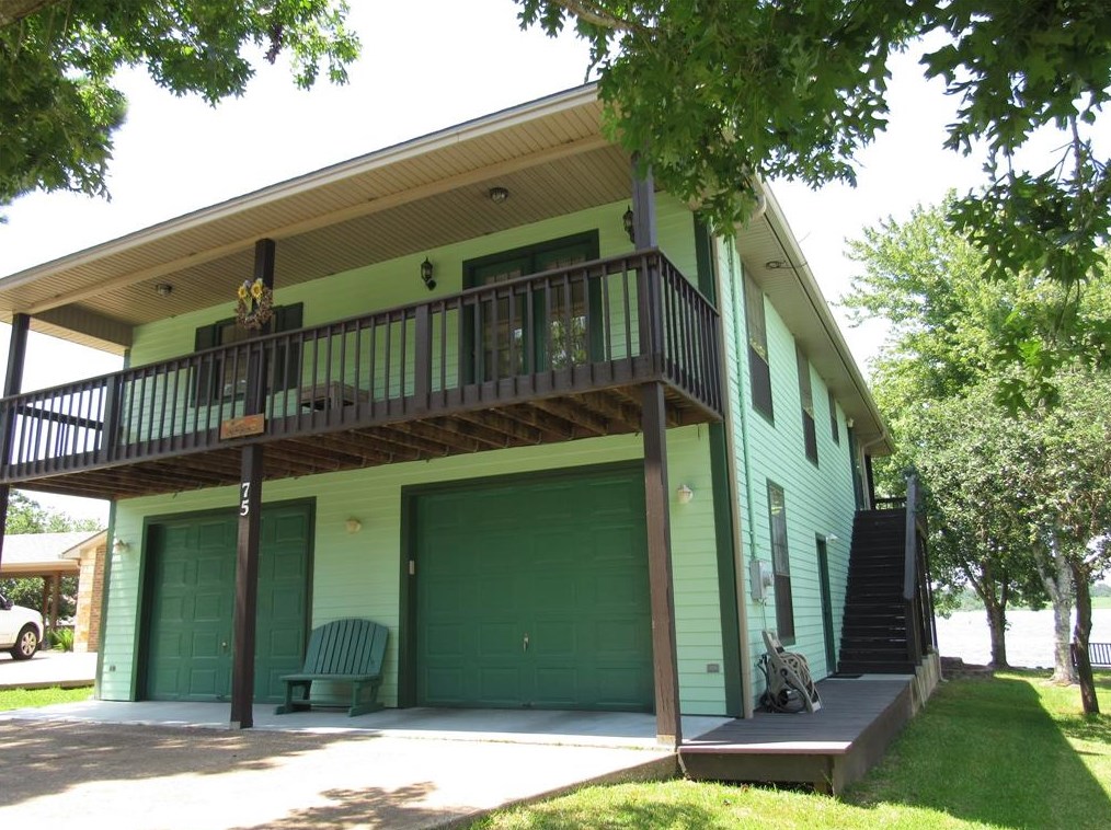 75 Lakeway Dr, Chita, TX 75862