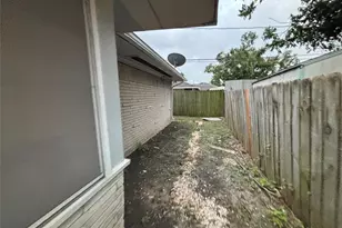 1102 Laurentide St, Houston, TX 77029 - Photo 18
