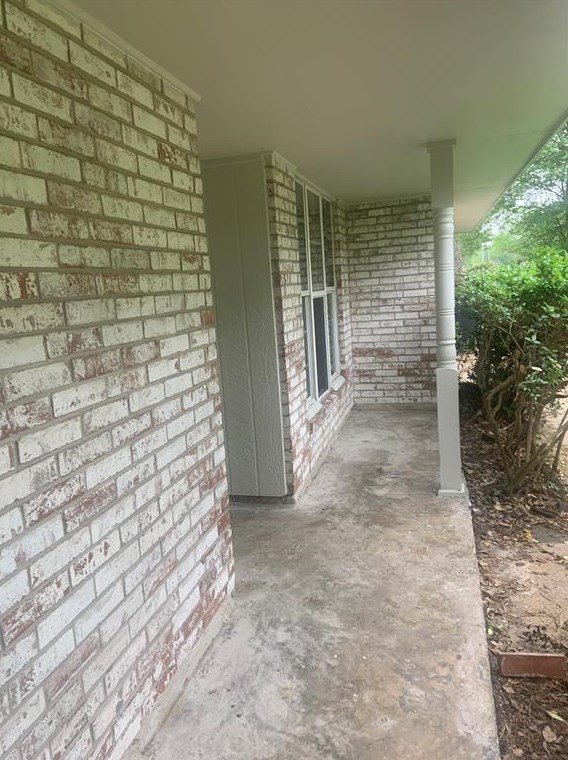 12110 Wood Forest Dr, Houston, TX 77013